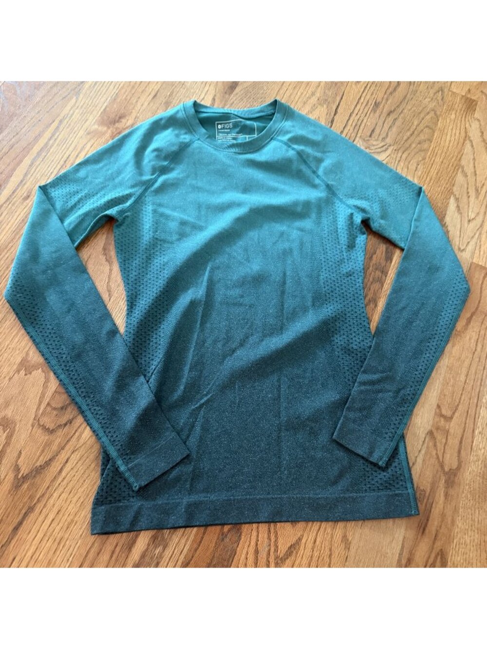 FIGS WOMENS GREEN LONG SLEEVE FITTED SHIRT XS